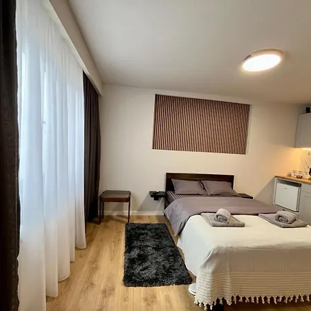 Apartment Grape Vine